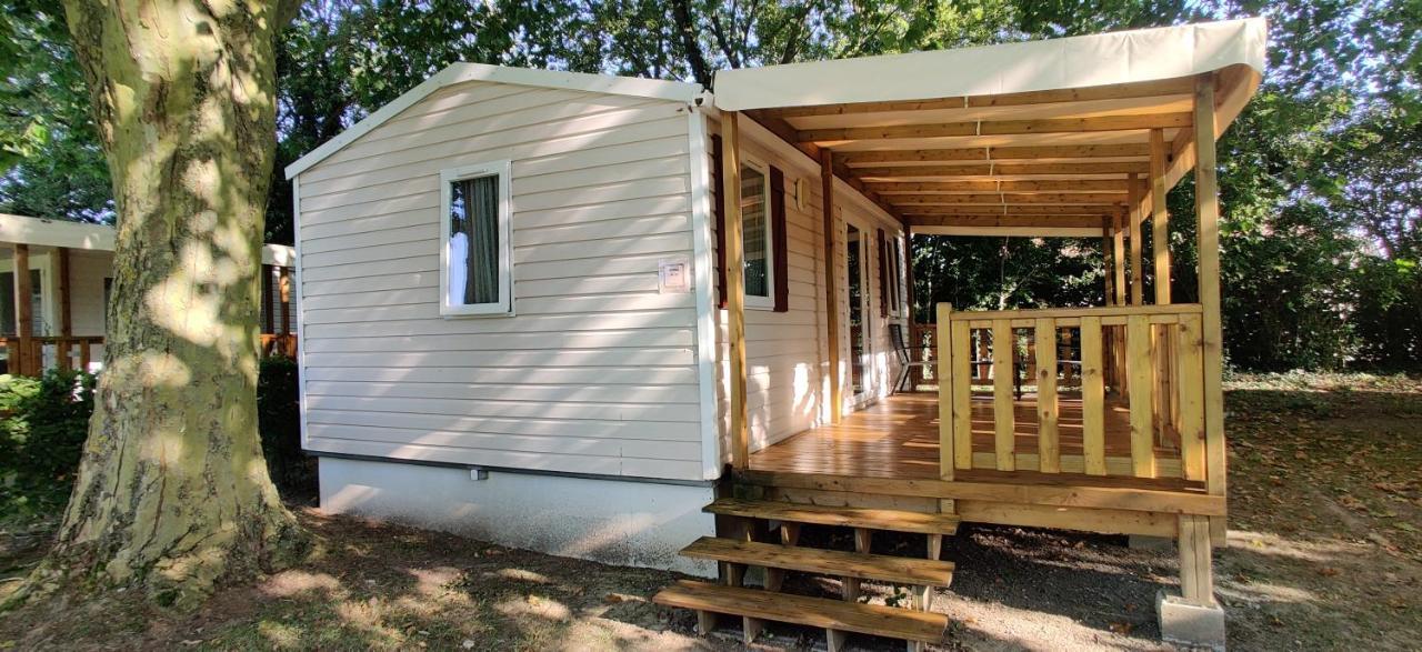 Péronne Camping Le Brochet מראה חיצוני תמונה